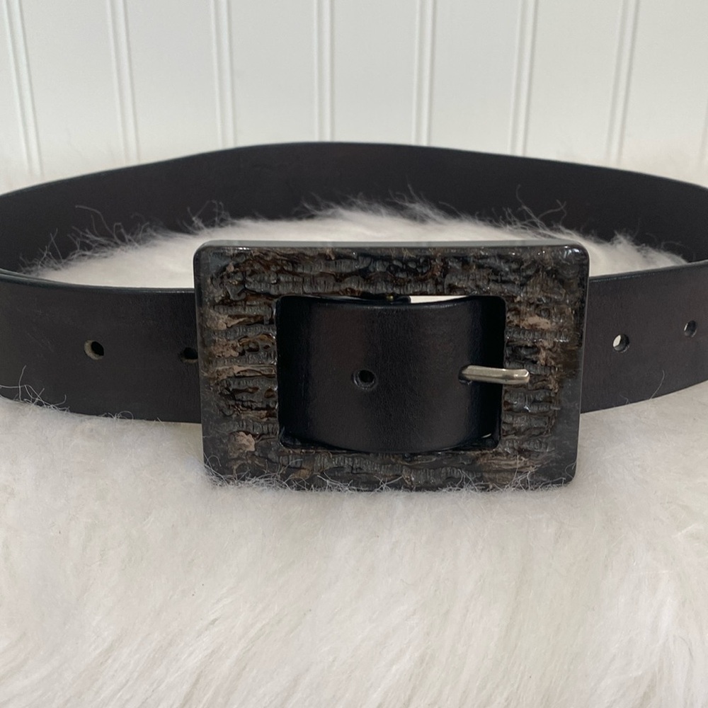 Pre-owned genuine leather black belt